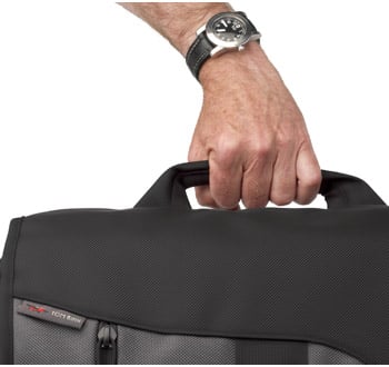 idpage6 iD de Tom Bihn – Le sac ultime pour transporter son ordinateur et ses accessoires ! Apple