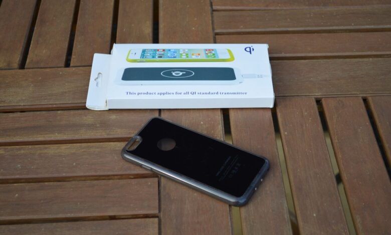 Flexishield DSC 0372 scaled [TEST] Coque iPhone 6 Flexishield – Essayez la recharge sans fil ! chargement