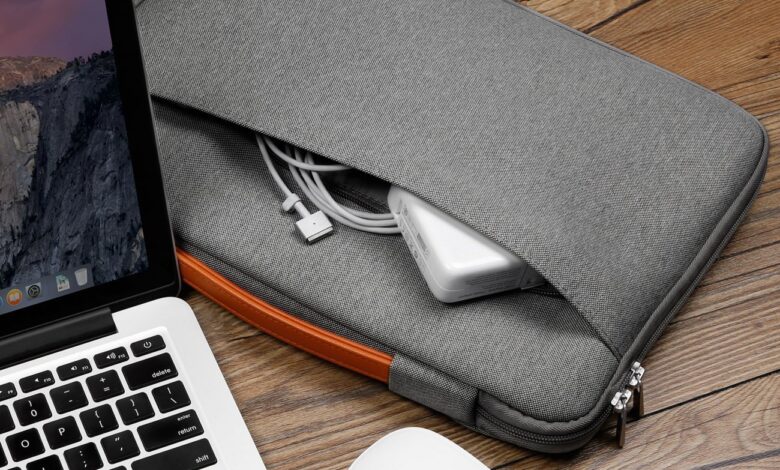 Sacoche Inateck 81RaG53C L SL1300 Sacoche Inateck pour MacBook Pro – Une sacoche avec poignée, simple, pratique et pas chère inateck