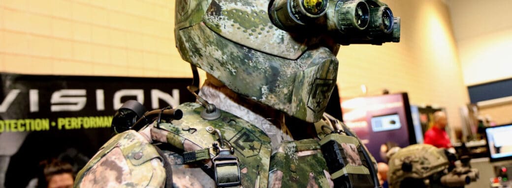 Armure revision ironman 1200x800 Une armure digne de la Science-Fiction ! armée
