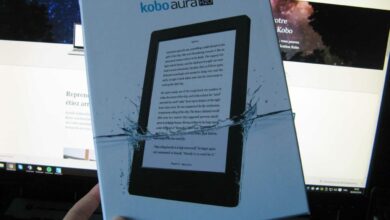 Kobo IMG 4193 scaled [TEST] Une liseuse qui n’a pas peur d’être mouillée – Kobo Aura H2O aqua
