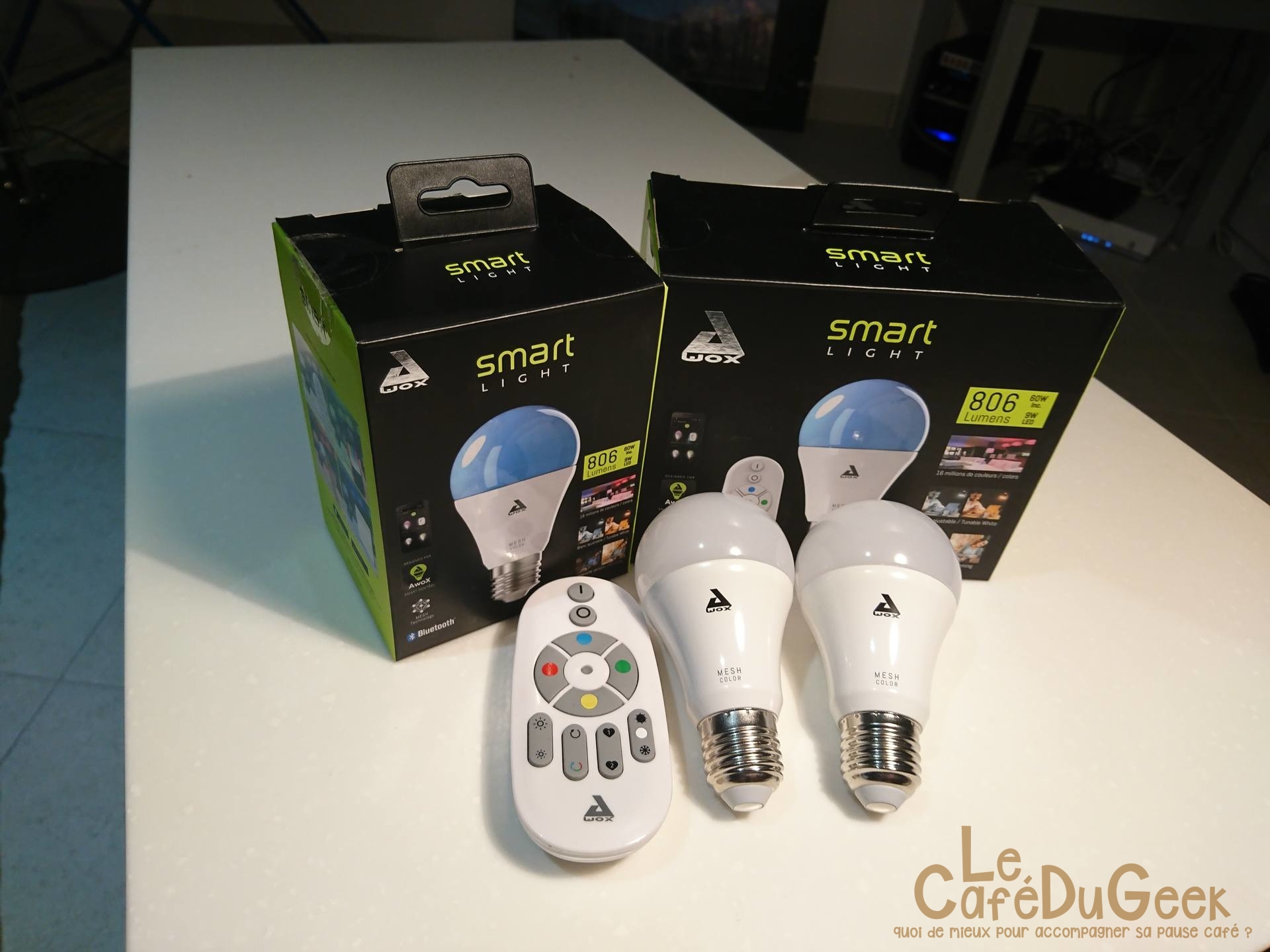 smartlight DSC 0085 [TEST] Awox SmartLIGHT Mesh – Les ampoules connectées Made In France ampoule