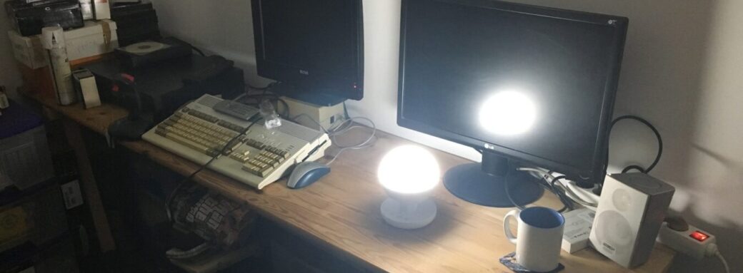 Aukey IMG 0592 scaled [TEST] Lampe de bureau LED Aukey LT-ST10, la boule de lumière Aukey