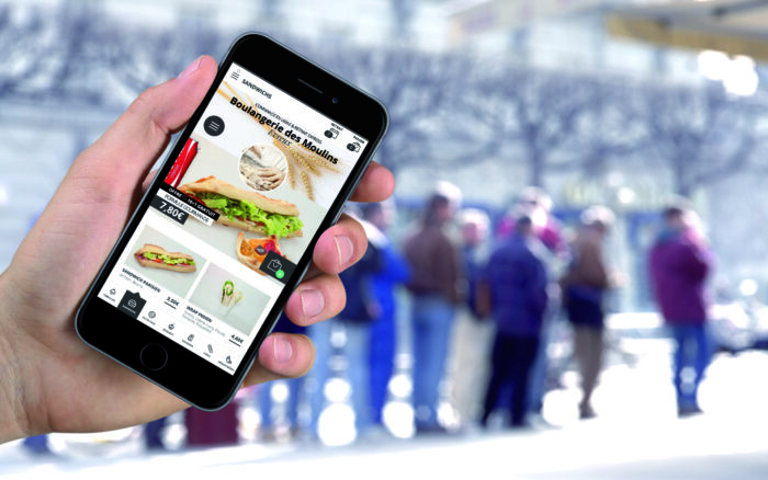 Rapidle Iphonefiledattente 700x438 Startup – Rapidle : Le Carrefour des petits commerces ! achat