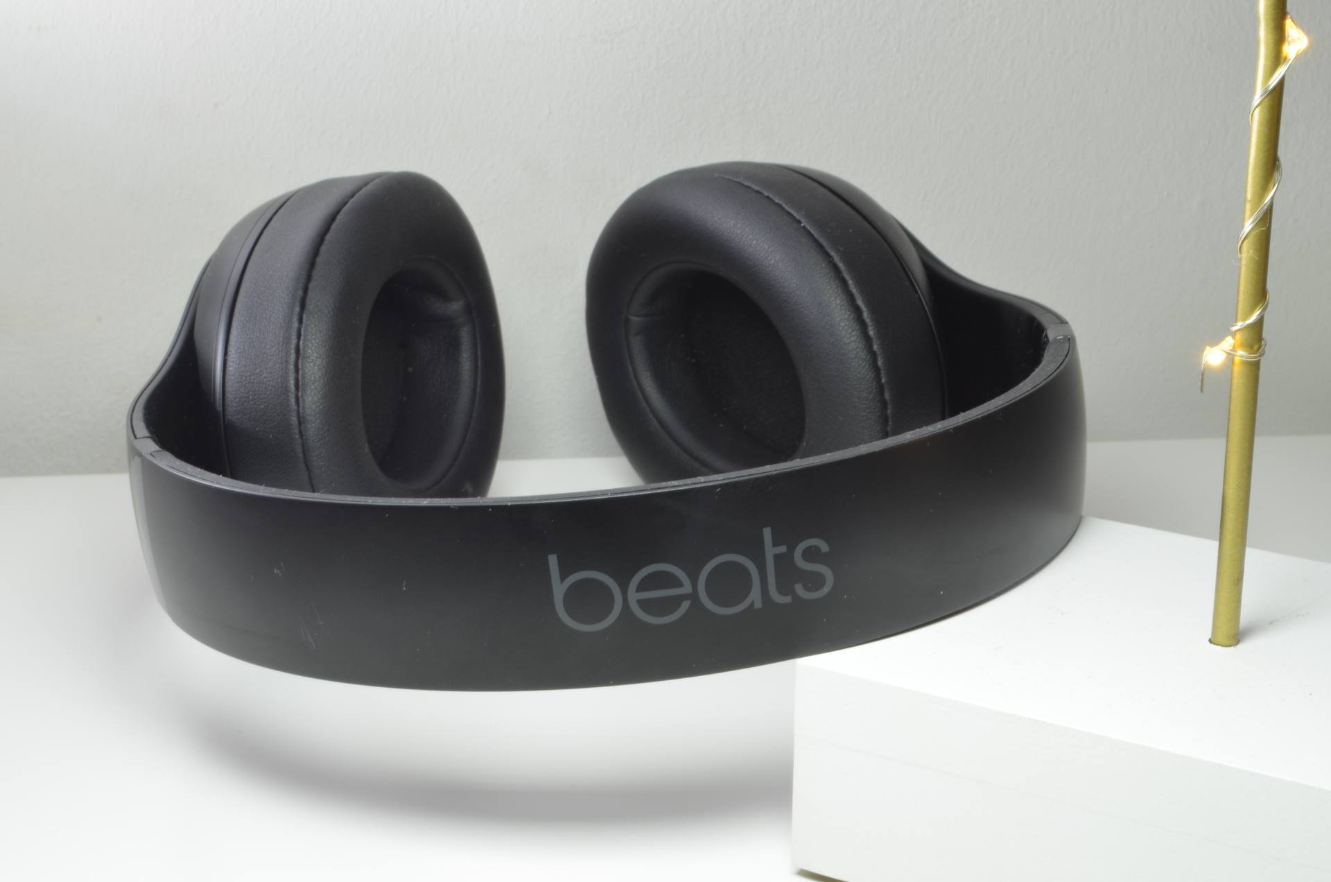 Beats Studio 3 Wireless DSC 1813 TEST – Beats Studio 3 Wireless : La réduction de bruit pour en faire un casque parfait ? ANC