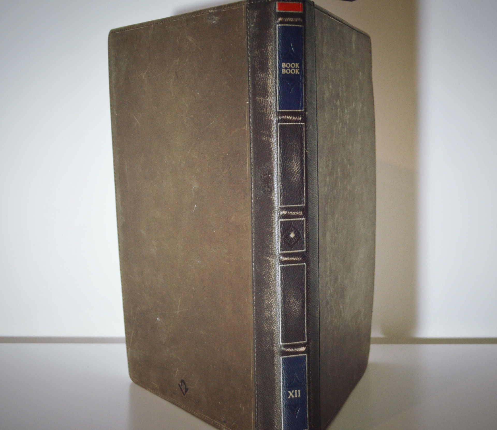 Bookbook DSC 1879 Test – Twelve South Bookbook Vol.2 : Une protection vintage pour Macbook Apple