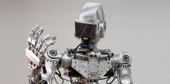 Fedor 26457 Fedor – Du robot de sauvetage au Terminator ! Federatsia