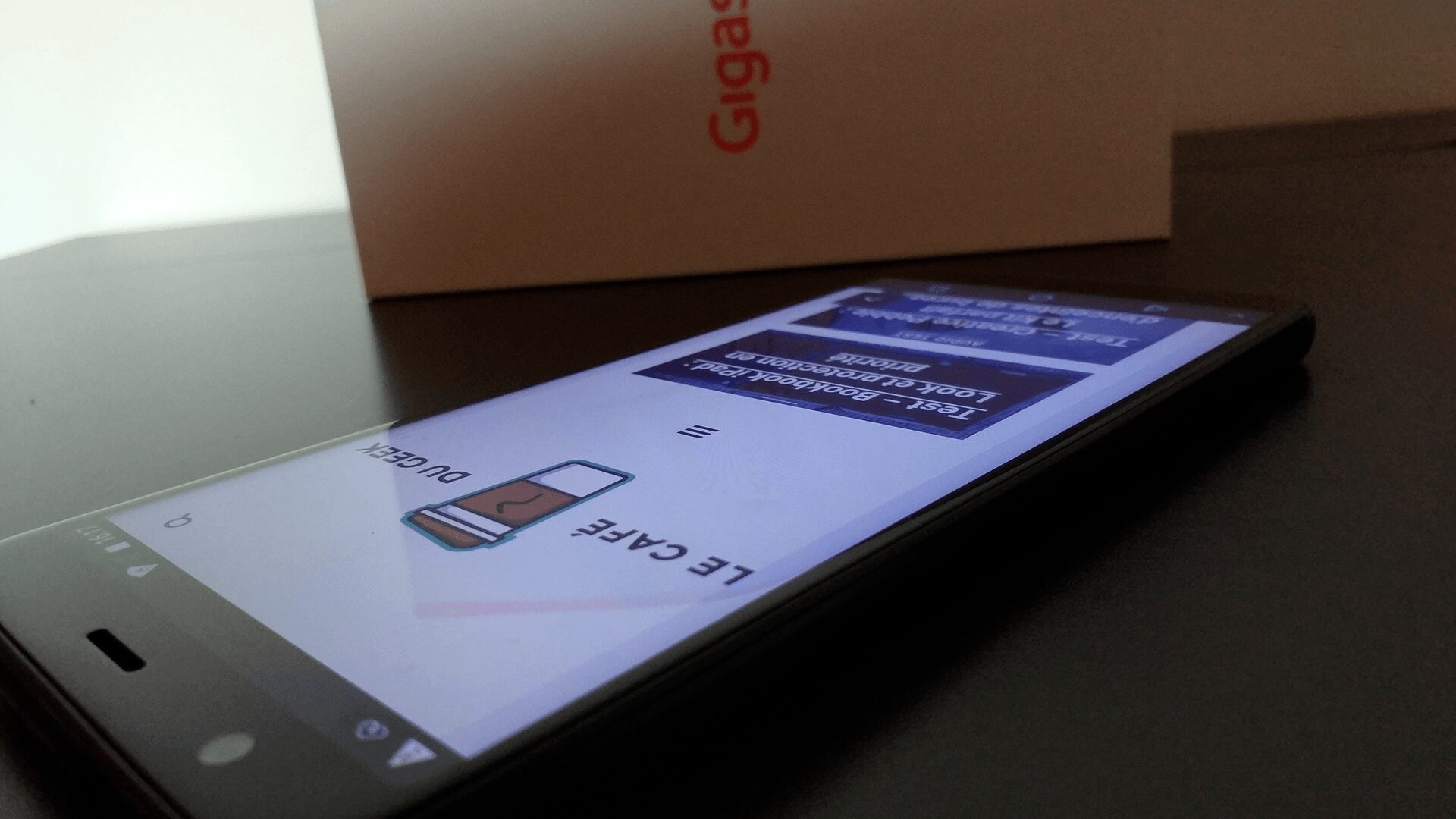 GS370 2 1 TEST – Gigaset GS370 : Smartphone moyen de gamme qui vaut le détour ! Android