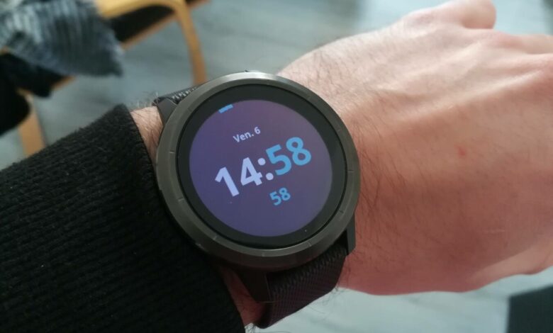 Garmin Vivoactive 3 front