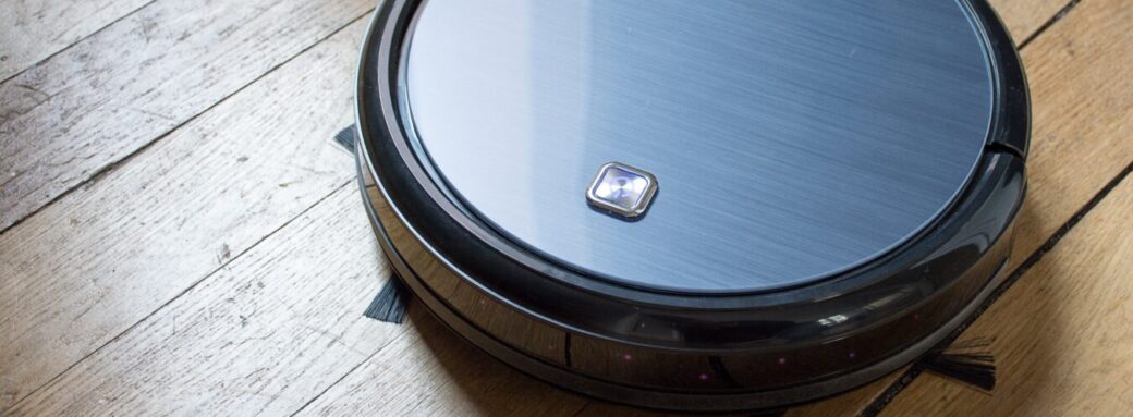 aspirateur EufyRobovac 4 scaled Test – Eufy RoboVac 11 : Un aspirateur robot performant et abordable ! Anker