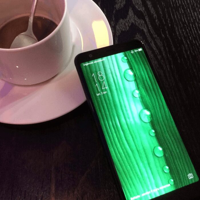 Asus IMG 3425 700x700 1 TEST – Asus Zenfone Max Plus M1 : Un smartphone qui reprend les bases de la marque asus
