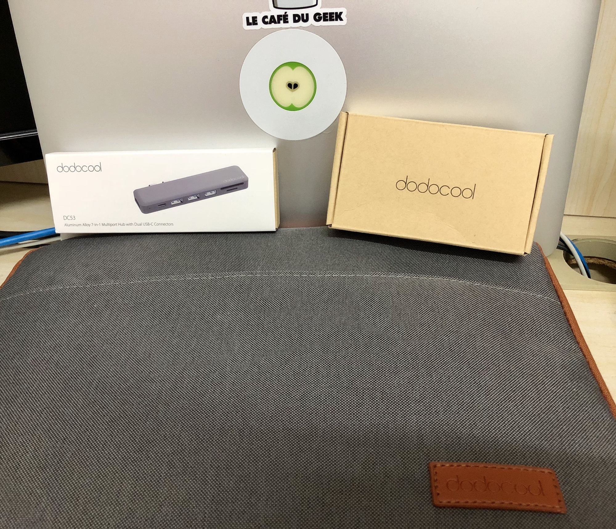 Dodocool IMG 6427 Utilisateur MacBook Pro : Les 3 accessoires indispensables à avoir (ft Dodocool) adaptateur