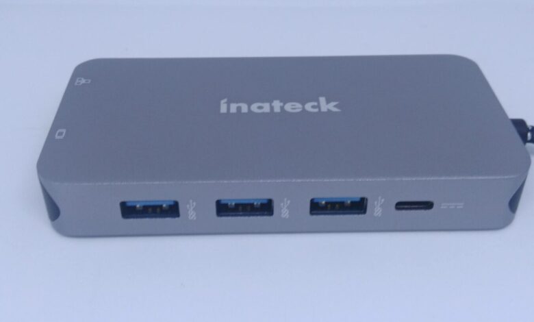 inateck-SC01001-côté USB3 et USB-C