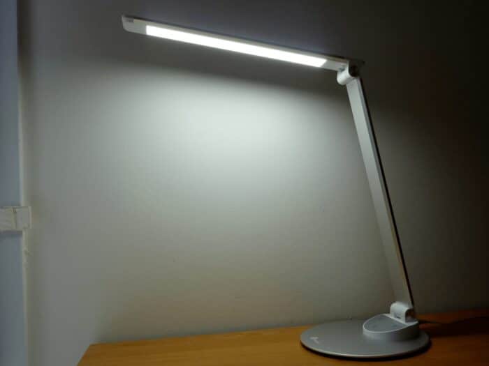 Lampe P1040657 1 Test – TaoTronics TT-DL19 : Une lampe design à un prix imbattable lampe