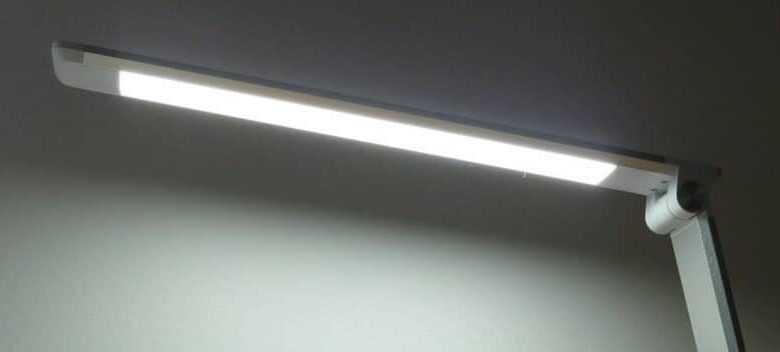 Lampe P1040657 scaled Test – TaoTronics TT-DL19 : Une lampe design à un prix imbattable lampe