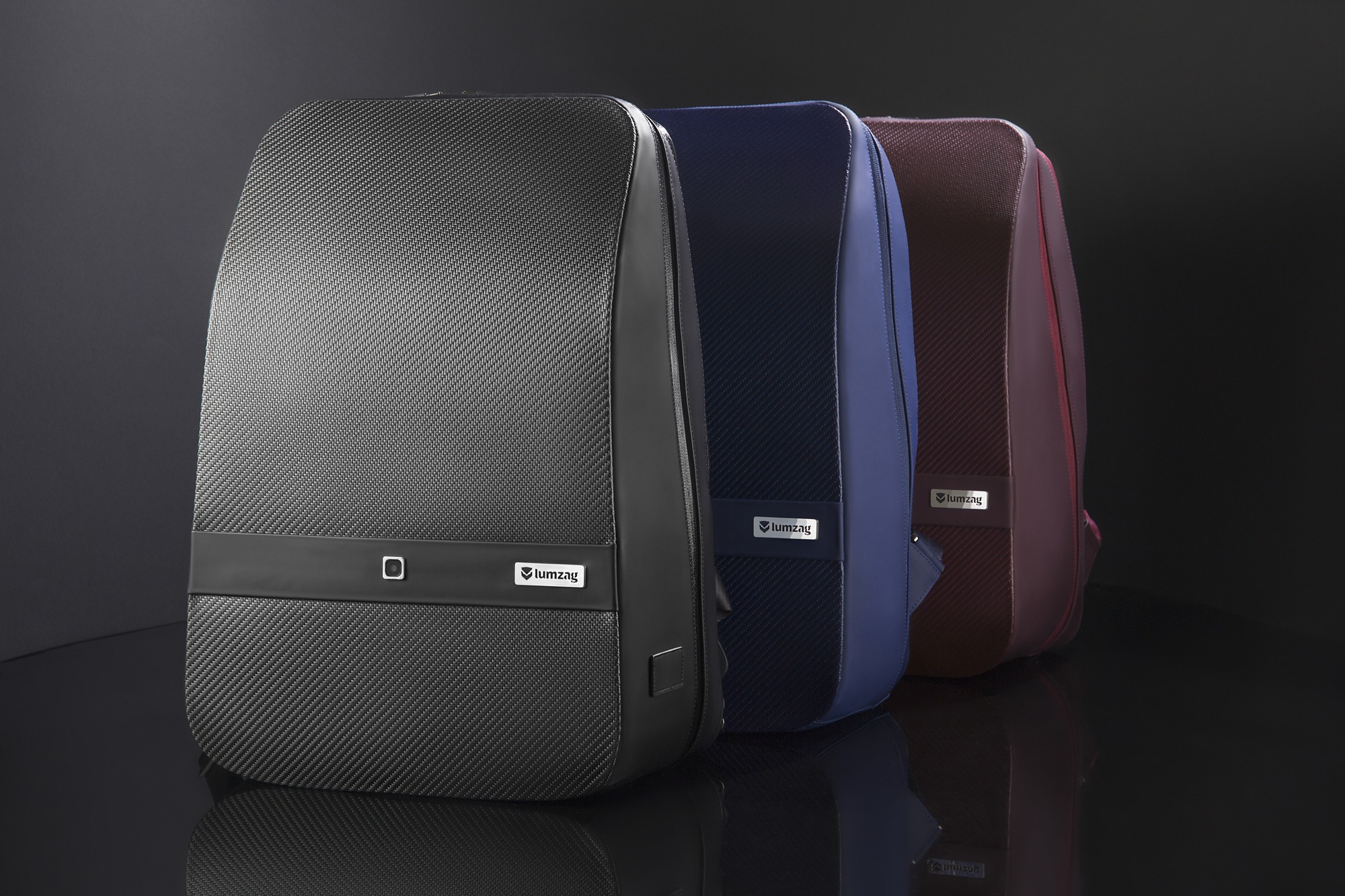 Lumzag Lumzag3Colors2 Lumzag – Le sac en carbone qui recharge votre smartphone Indiegogo