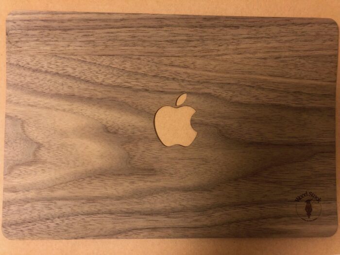 Wood Stuck ws 700x525 Wood Stuck: Habillez votre iDevice en bois naturel Apple