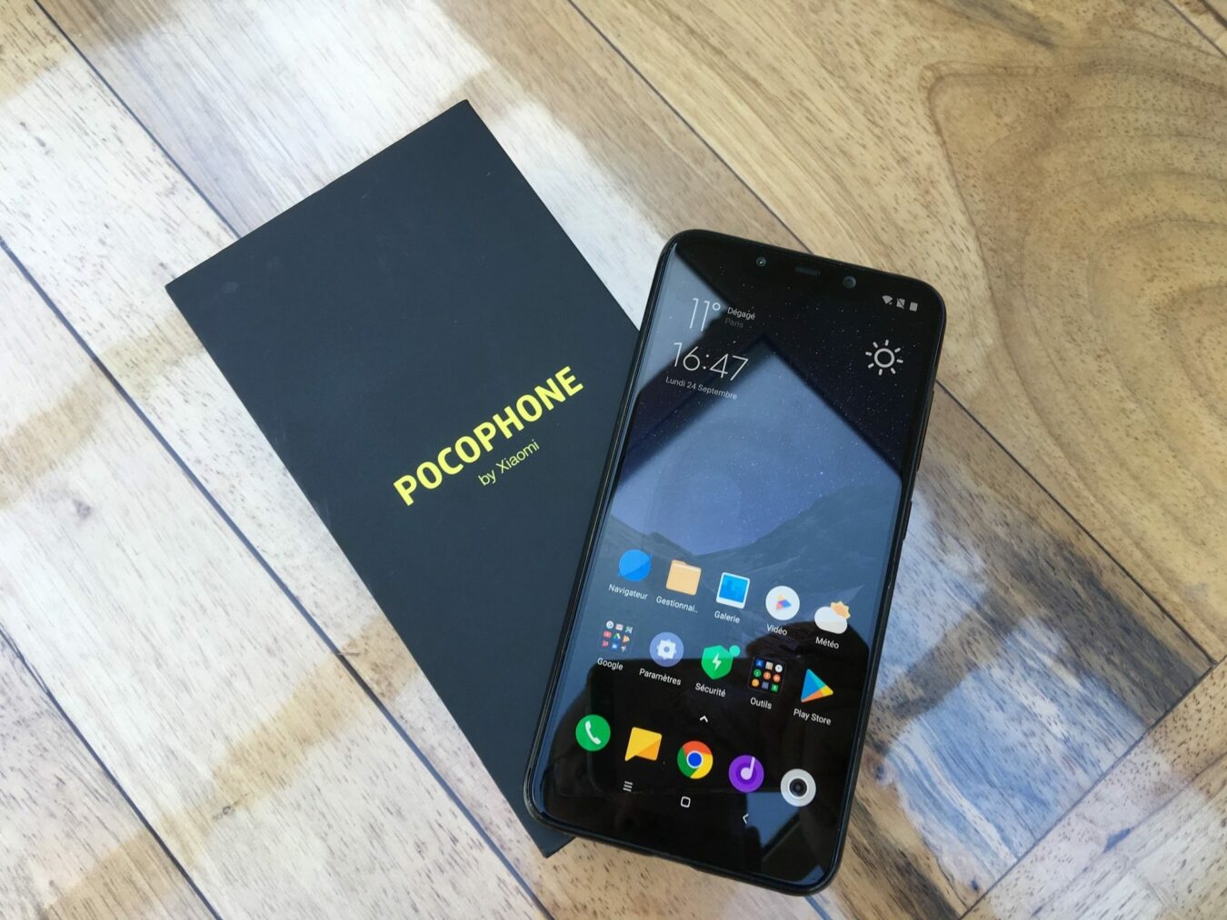 Xiaomi Pocophone F1 Test Complet Smartphone Le Café Du Geek 8476