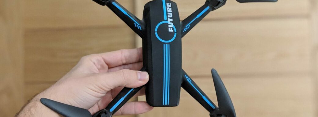 JXD 528 00100lPORTRAIT 00100 BURST20181128205816750 COVER scaled Test – JXD 528 : L’initiation au vol commence par ce drone drone