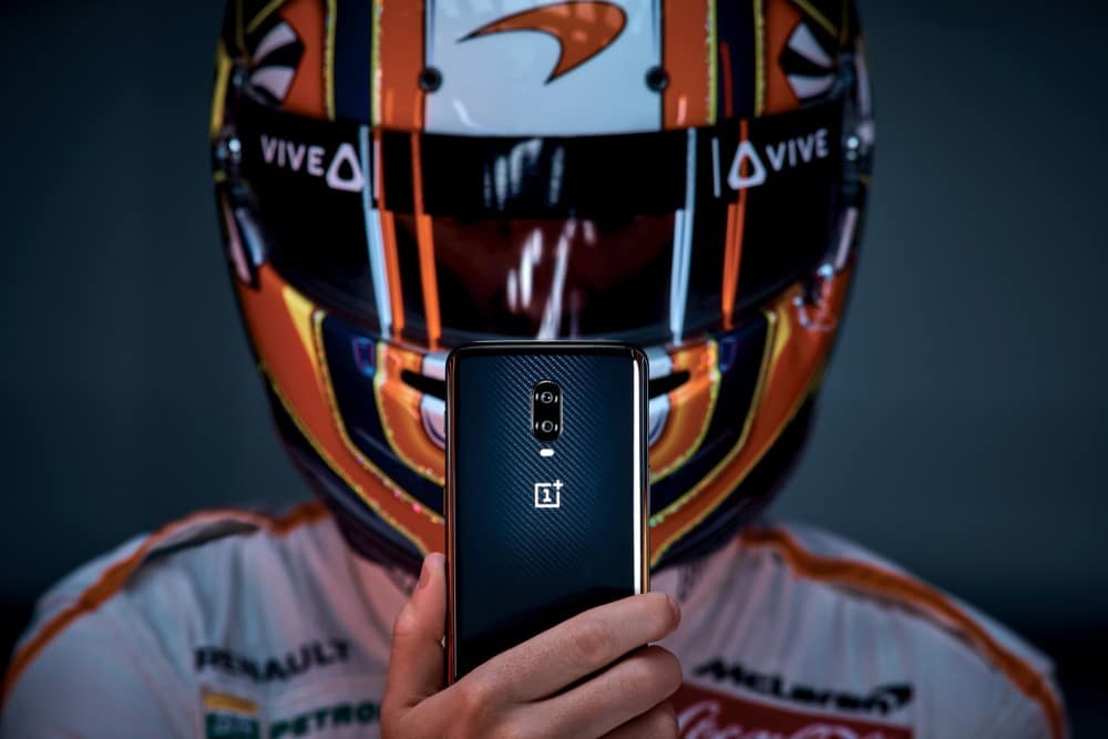 OnePlus 6T McLaren Edition 1 3 OnePlus 6T McLaren Edition : une version sous stéroïdes OnePlus