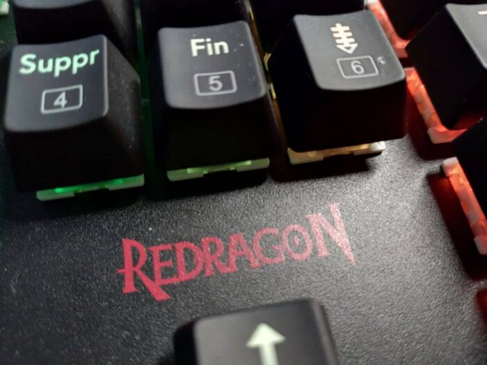 Redragon P 20190105 114009 scaled Test – Redragon Manticore : commun mais efficace accesoire gaming
