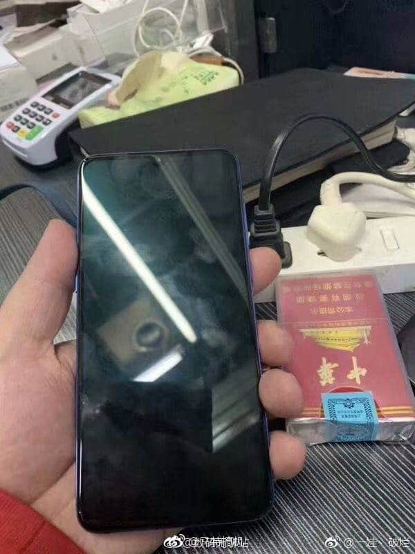 Xiaomi Mi 9 Leak Xiaomi Mi9 2 Le Xiaomi Mi 9 déjà en approche leak