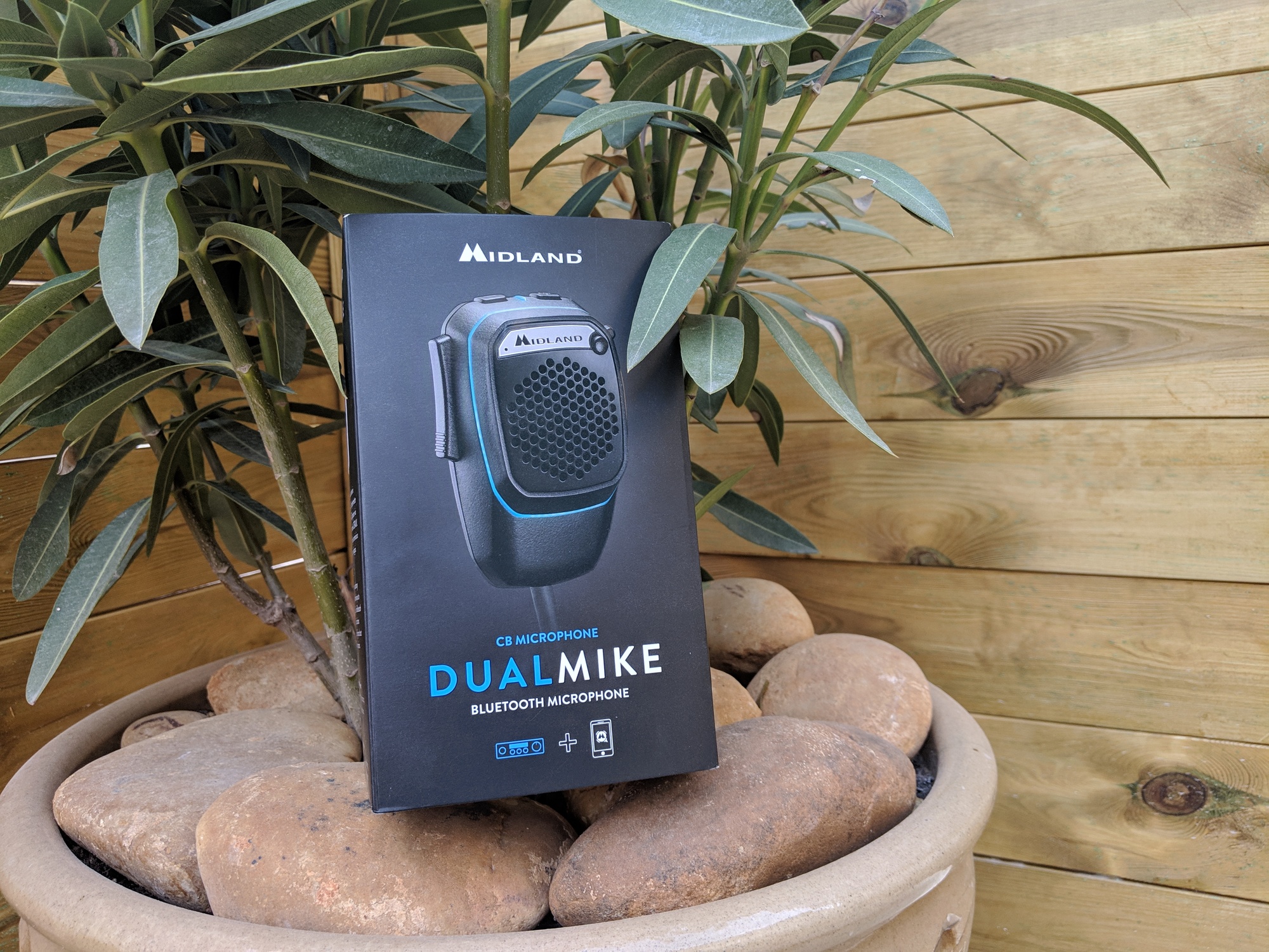 IMG 20190317 181231 1 - Midland Dual Mike – La CiBi n’est pas morte, en voici la preuve ! - Le Café du Geek - LCDG Midland IMG 20190317 181231 1 Midland Dual Mike – La CiBi n’est pas morte, en voici la preuve ! cibi