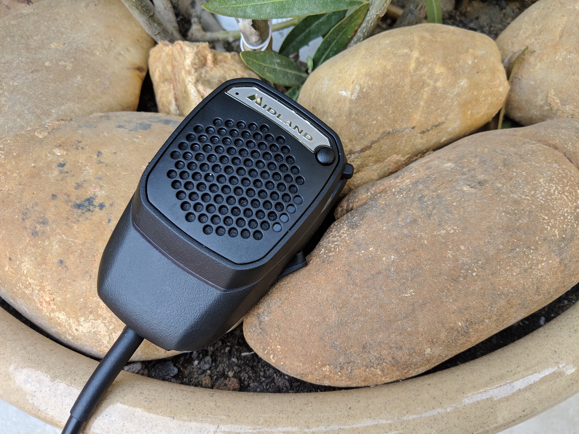 IMG 20190317 181307 - Midland Dual Mike – La CiBi n’est pas morte, en voici la preuve ! - Le Café du Geek - LCDG Midland IMG 20190317 181307 Midland Dual Mike – La CiBi n’est pas morte, en voici la preuve ! cibi