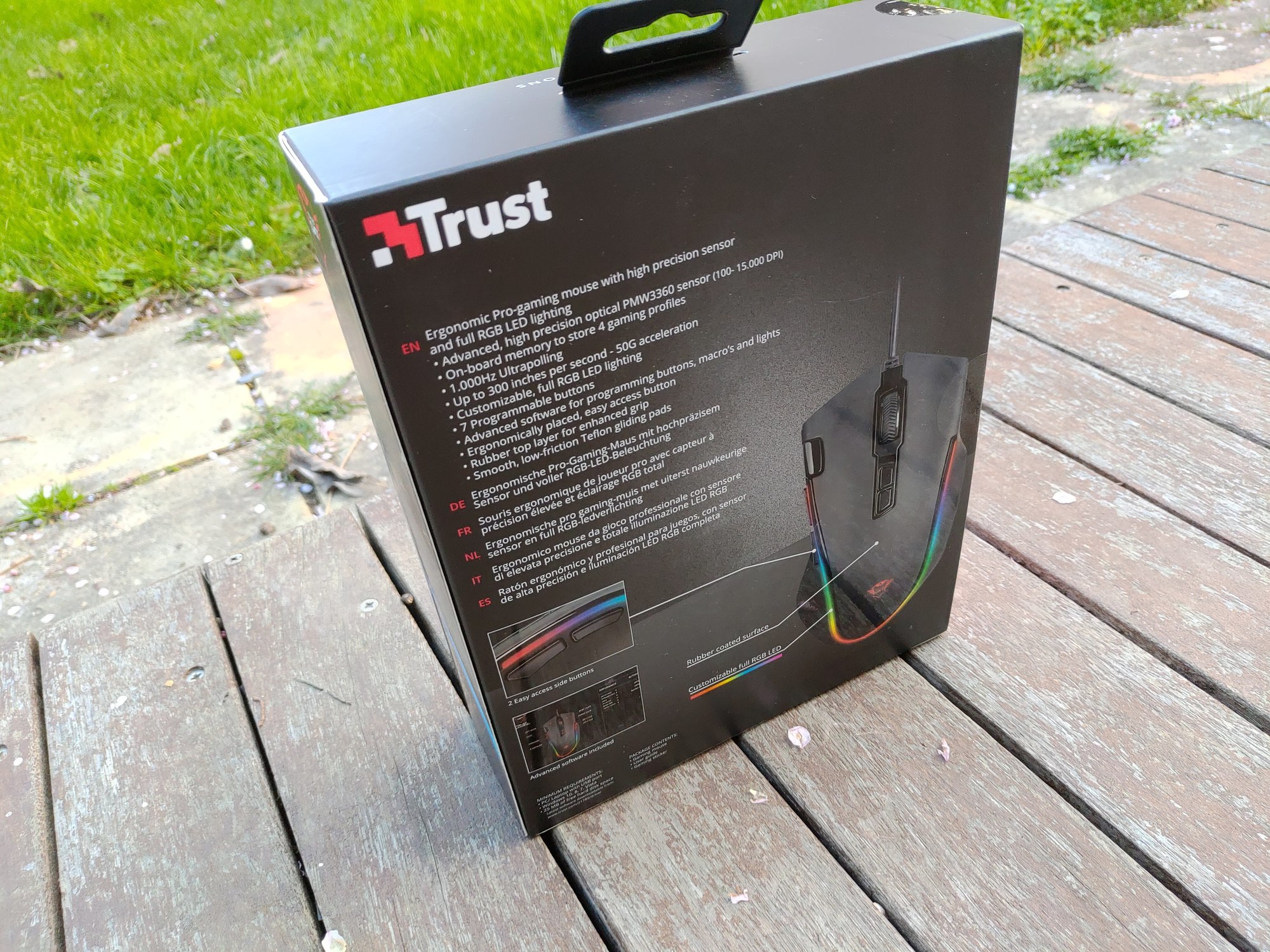 P 20190310 174132 - Test – Souris Trust Laban GXT188 : une souris performante au design commun - Le Café du Geek - LCDG Trust P 20190310 174132 Test – Souris Trust Laban GXT188 : une souris performante au design commun gaming