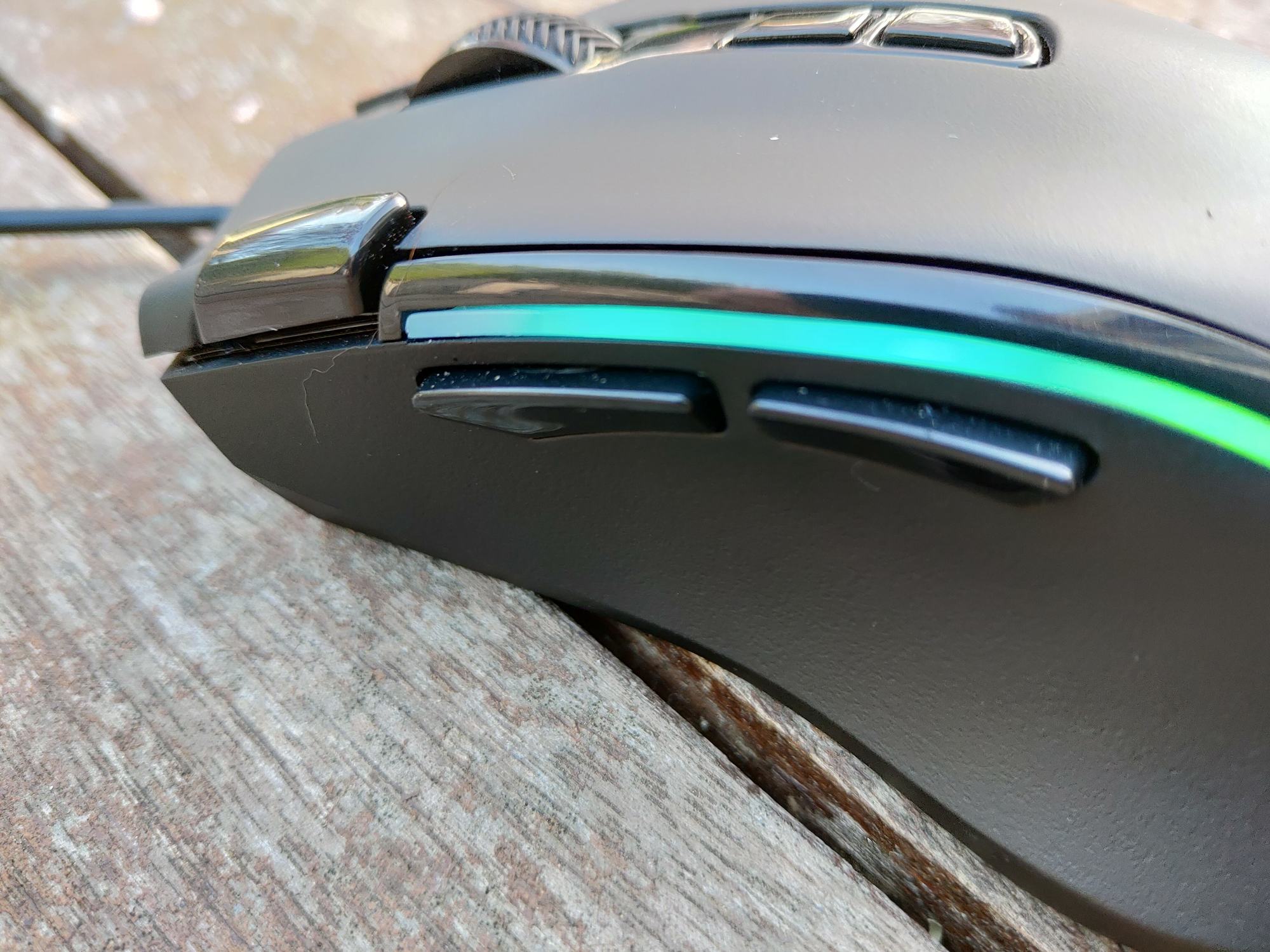 P 20190310 174409 - Test – Souris Trust Laban GXT188 : une souris performante au design commun - Le Café du Geek - LCDG Trust P 20190310 174409 Test – Souris Trust Laban GXT188 : une souris performante au design commun gaming