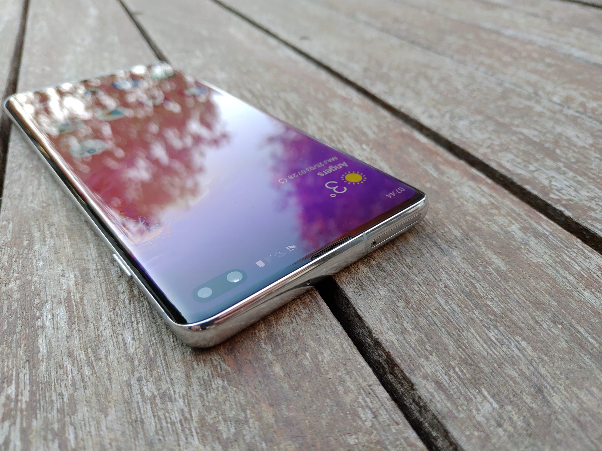 P 20190325 074417 - Test – Samsung Galaxy S10+ : Proche du smartphone parfait - Le Café du Geek - LCDG Samsung Galaxy S10+ P 20190325 074417 Test – Samsung Galaxy S10+ : Proche du smartphone parfait S10+