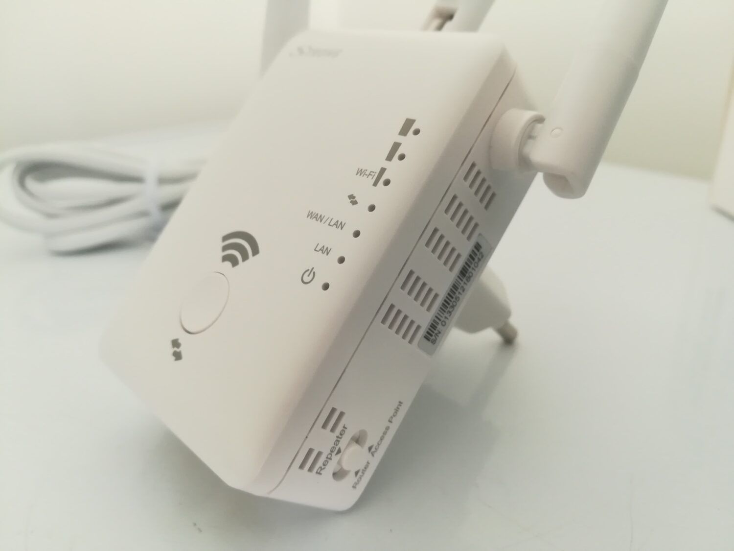 Test – Strong Dual Band Repeater 750 : Étendre facilement son réseau WiFi 5 GHz