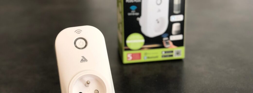 Test – AwoX Plug Plus : La prise connectée Wi-Fi qui contrôle enfin les ampoules ! ampoule