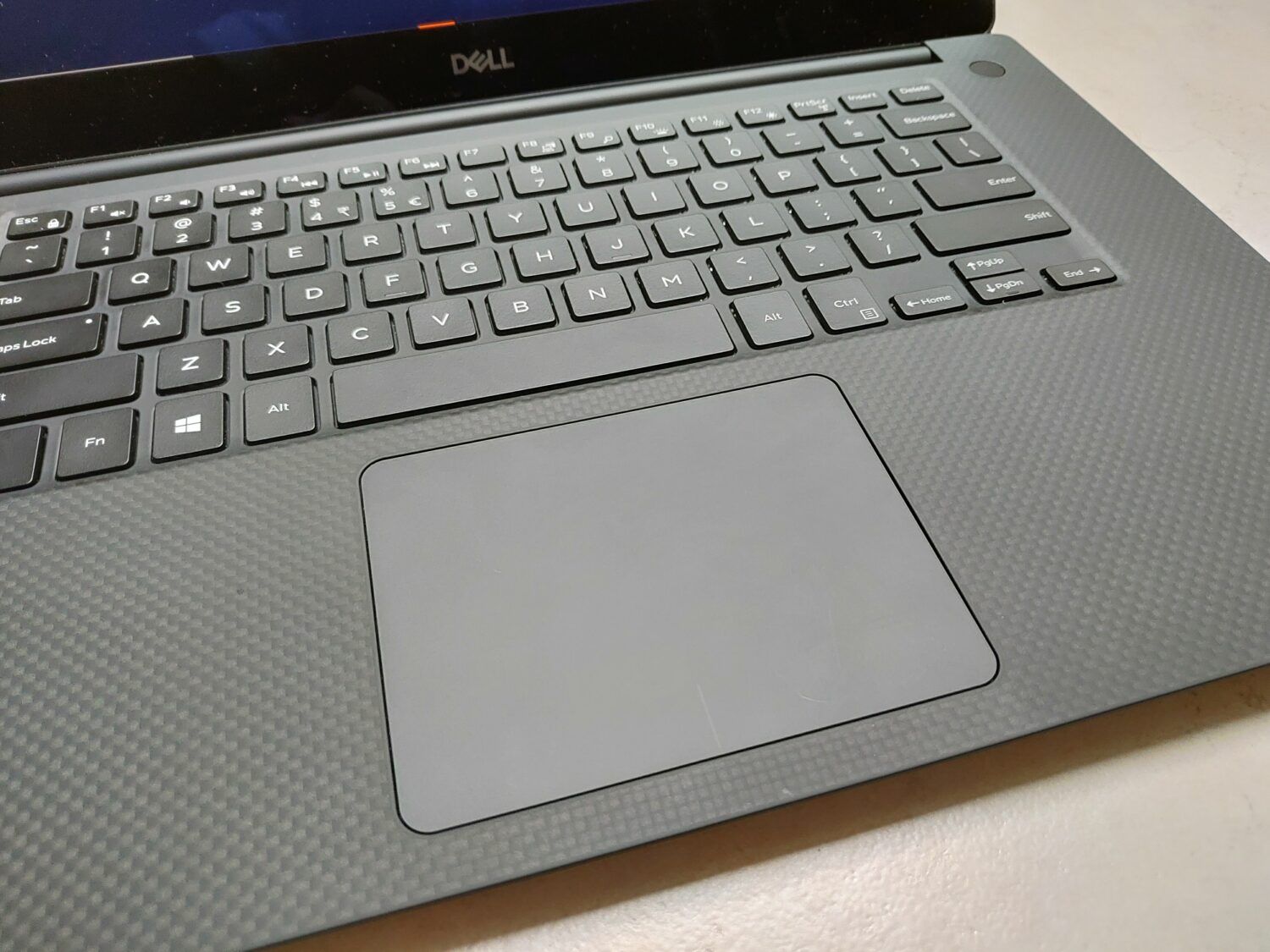 Test – DELL XPS 15 7590 OLED : L’excellence sous windows ? 15