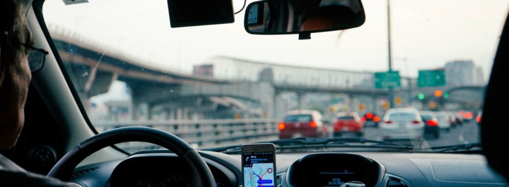 Uber : Pour la Cour de cassation, les chauffeurs sont salariés ! justice