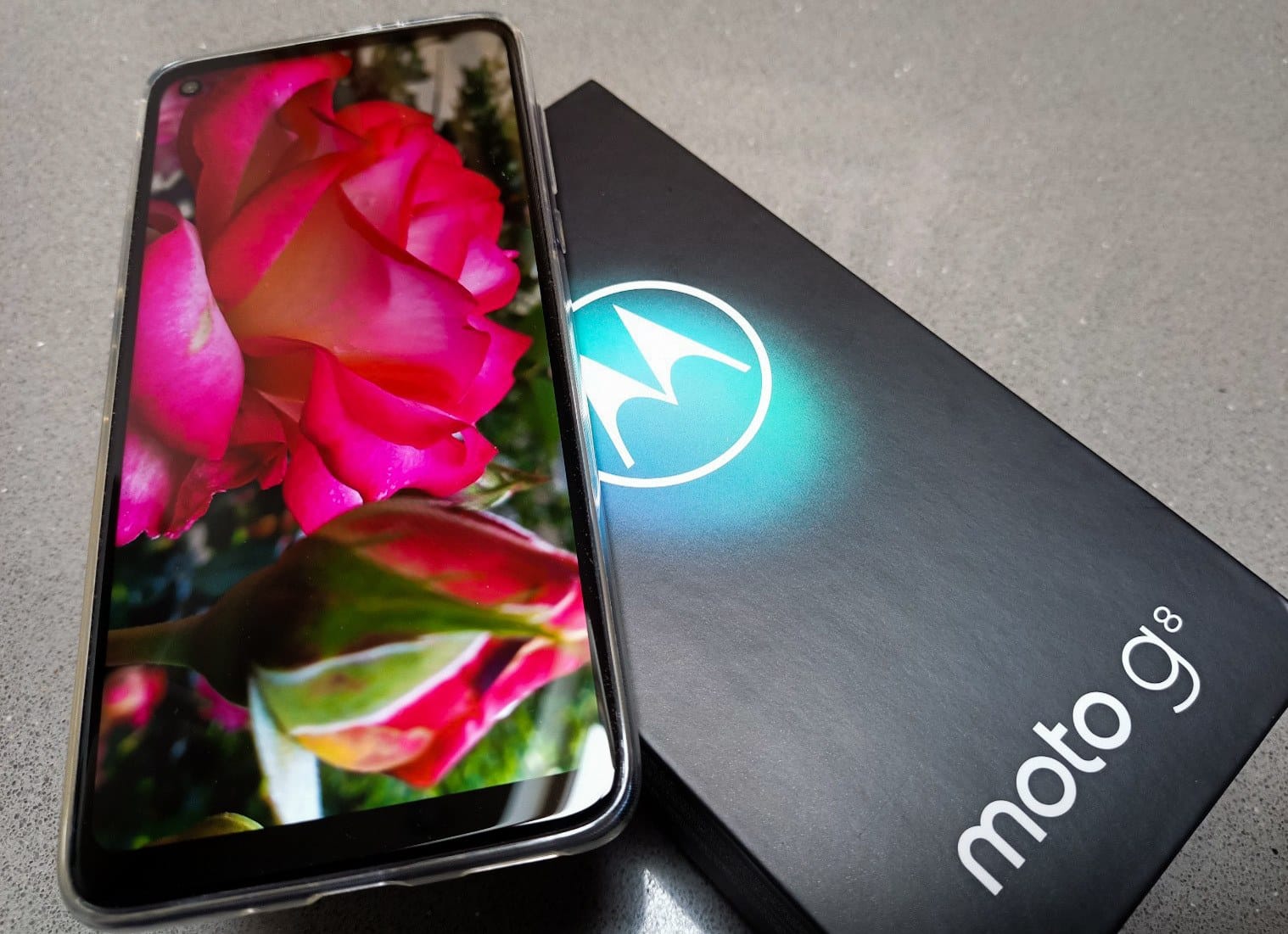 motorola G8