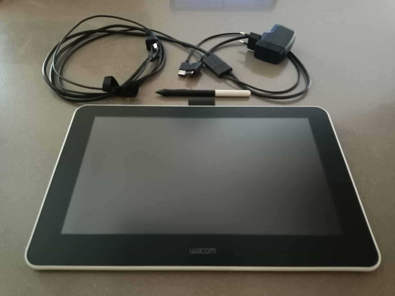 One Test complet Tablette graphique Le Café du Geek