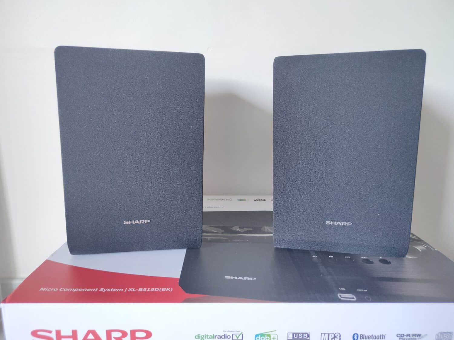Test – Sharp XL-B515D : la chaîne Hi-Fi qui ravira les petits budgets audio