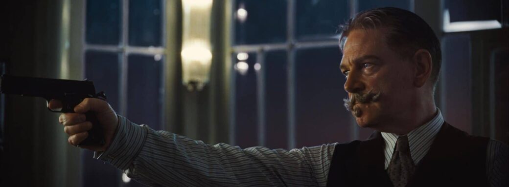 Kenneth Branagh dans le rôle de Hercule Poriot dans Mort sur le Nil