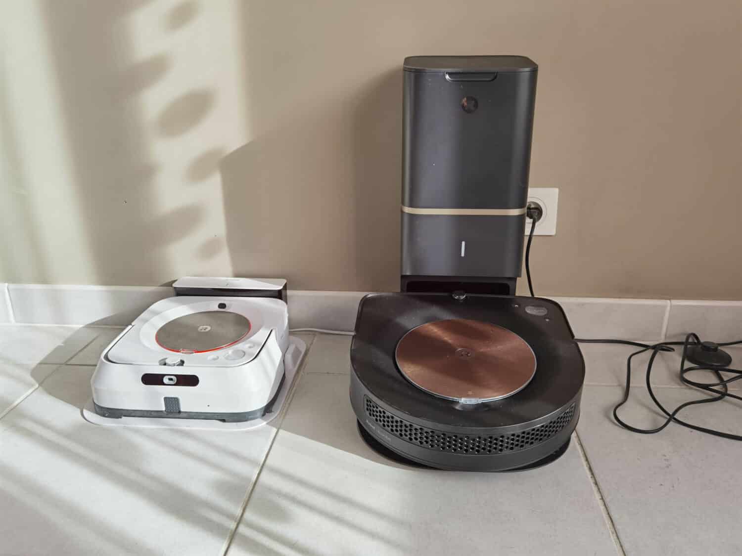 Test – iRobot Roomba S9+ : Dites adieu aux aspirateurs à main iRobot