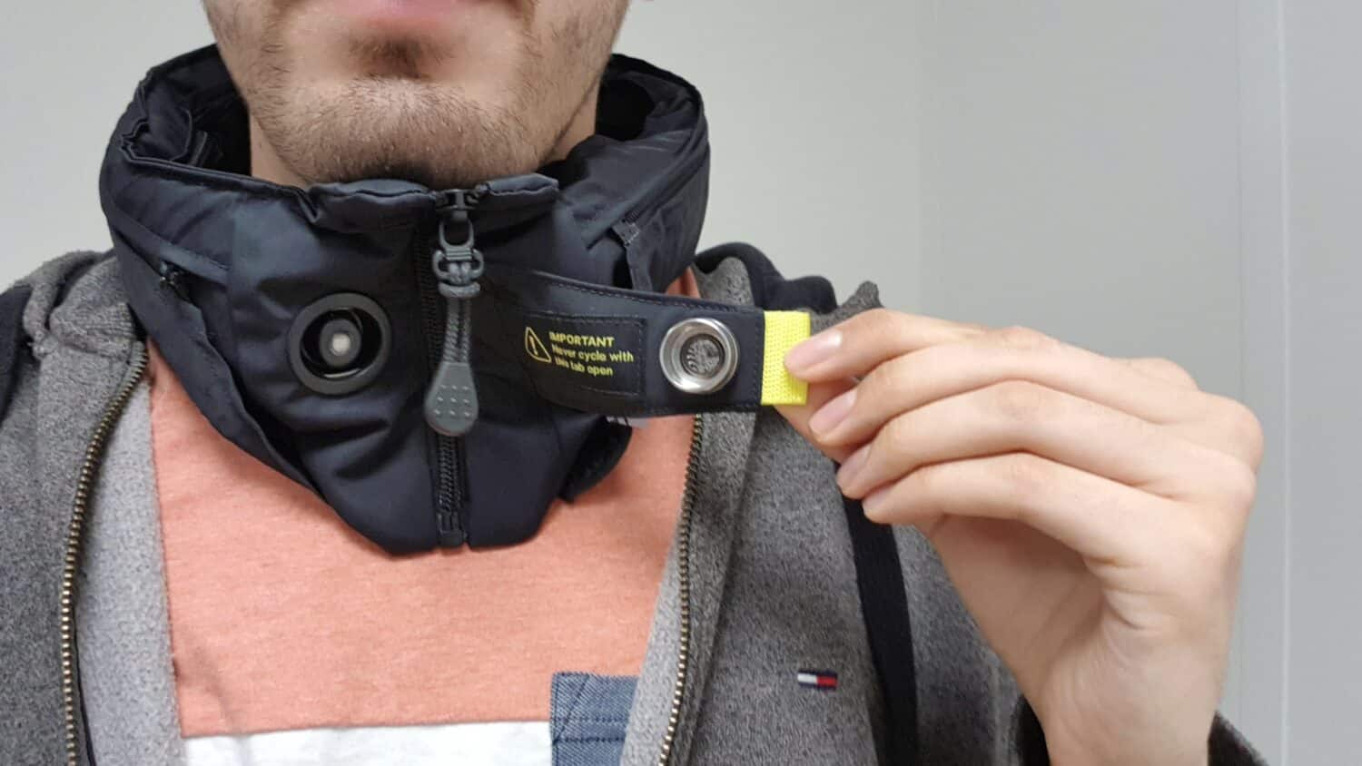 Test – Hövding 3 : un airbag pour remplacer le casque à vélo airbag