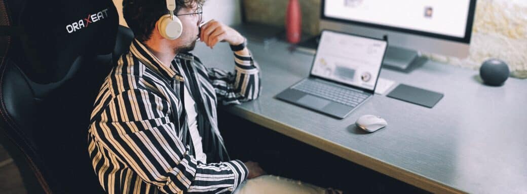 The Look : Les accessoires pour survivre à l’ère du télétravail Accessoires
