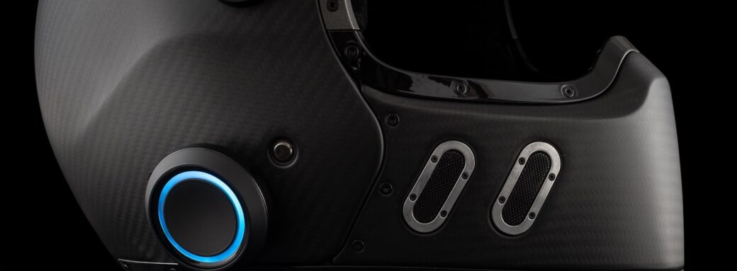 Eyeride : La solution française pour rendre son casque de moto interactif eyelights