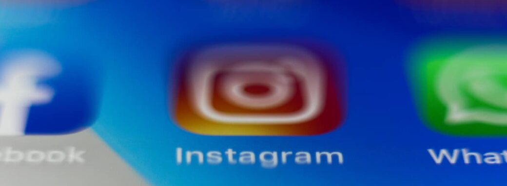 Instagram bloque automatiquement les messages directs indésirables