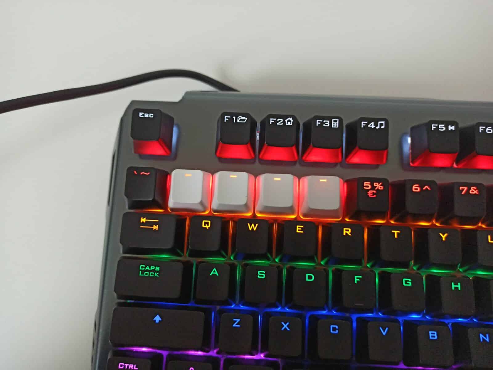GXT 877 touches lumineuses gaming