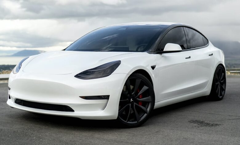 La Tesla Model 3 est la voiture électrique la plus vendue en France
