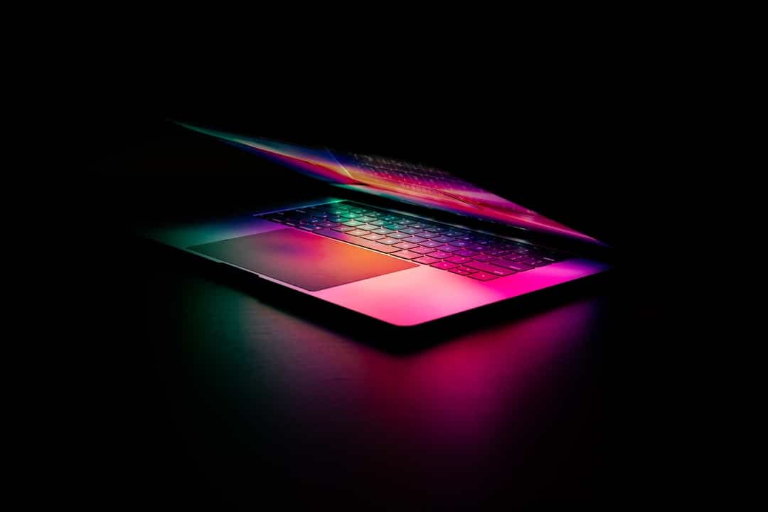 macbook-pro-ecrans-mini-LED-production