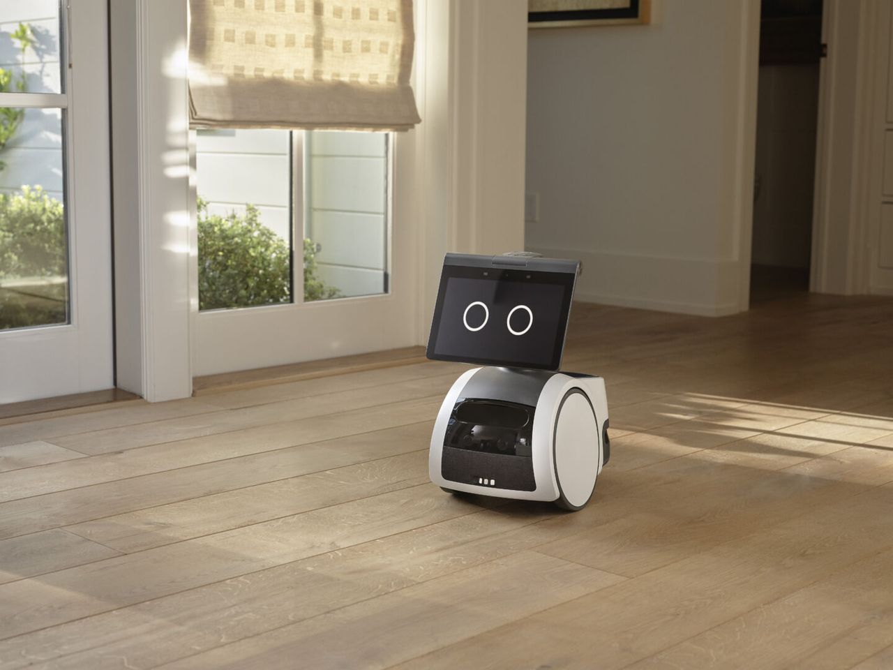 astro-le-robot-domestique-d-amazon