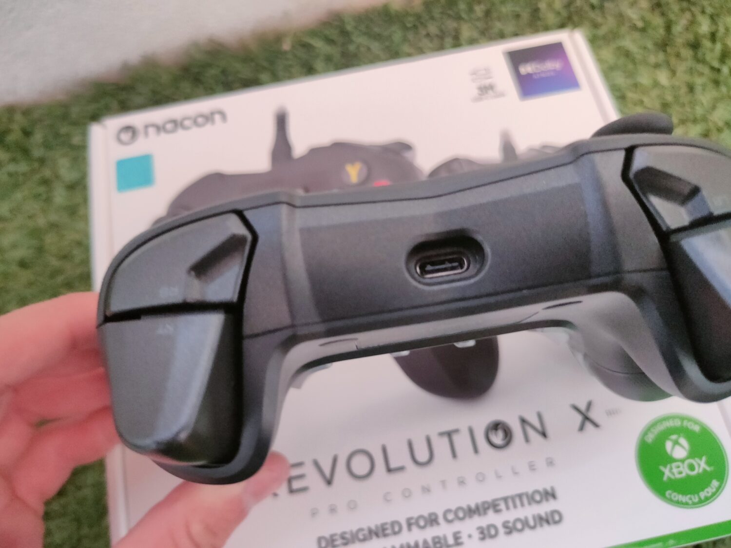 Test – Nacon Revolution X : La manette pour les professionnels ? jeux vidéo