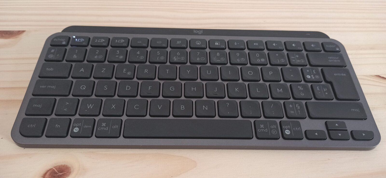 logitech MX Keys mini